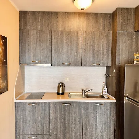 Elegant 1br With Sea Panorama - Argisht Palace Apartmán *