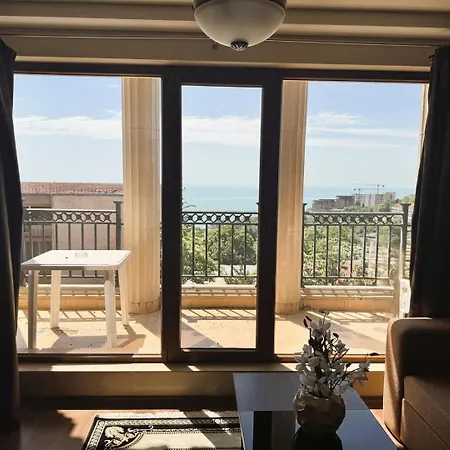 Elegant 1br With Sea Panorama - Argisht Palace