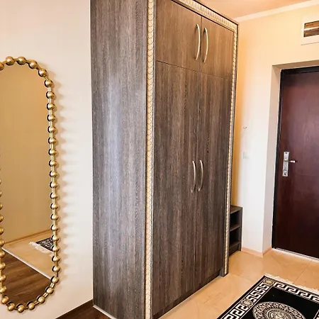 Elegant 1br With Sea Panorama - Argisht Palace ヴァルナ